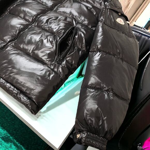 Moncler Men's and women's black down warm jacket - Picture 4 of 7